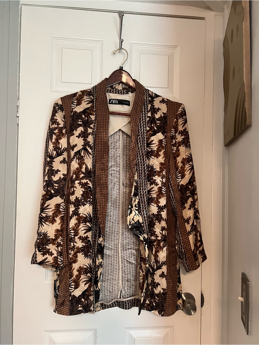 Zara Cream and Brown Floral Open-Front Kimono